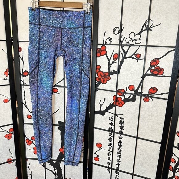 LULULEMON Speed Tight V Strive Multi Mermaid Rainbow GALAXY side pckts Size 4 - Picture 3 of 8